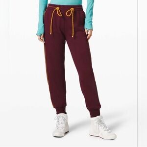 Lululemon x Roksanda Women’s Face Forward Joggers Size 0 Maroon with Orange Trim
